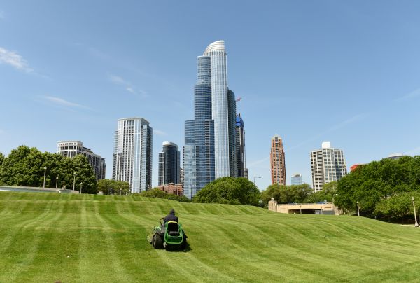 Cost of Corporate Lawn Mowing in Woodinville
