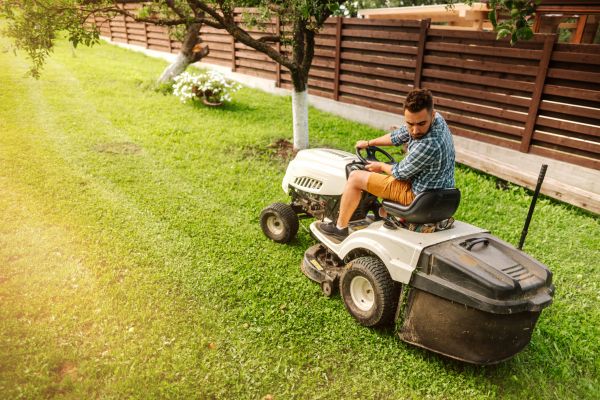 Cost of Industrial Lawn Mowing in Woodinville