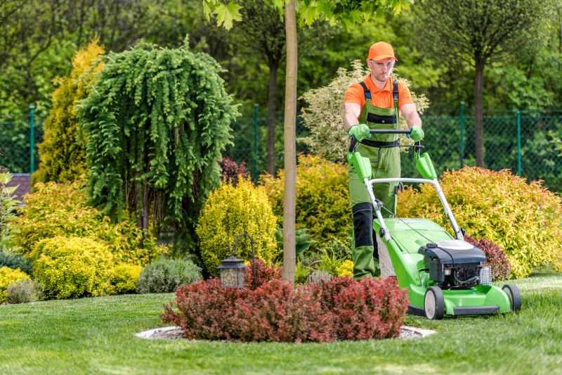 Seasonal Lawn Service Providers